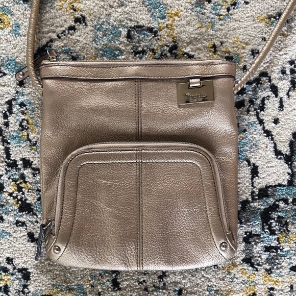 Tignanello leather crossbody bag - Picture 1 of 4